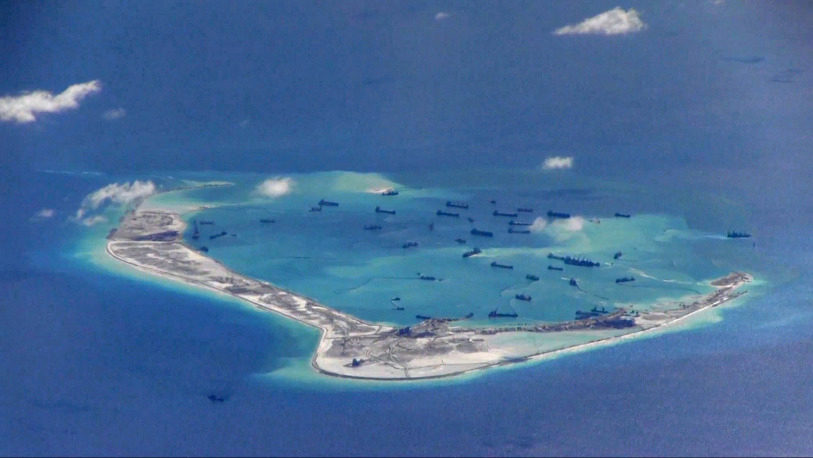 Click to enlarge Chinese dredging vessels