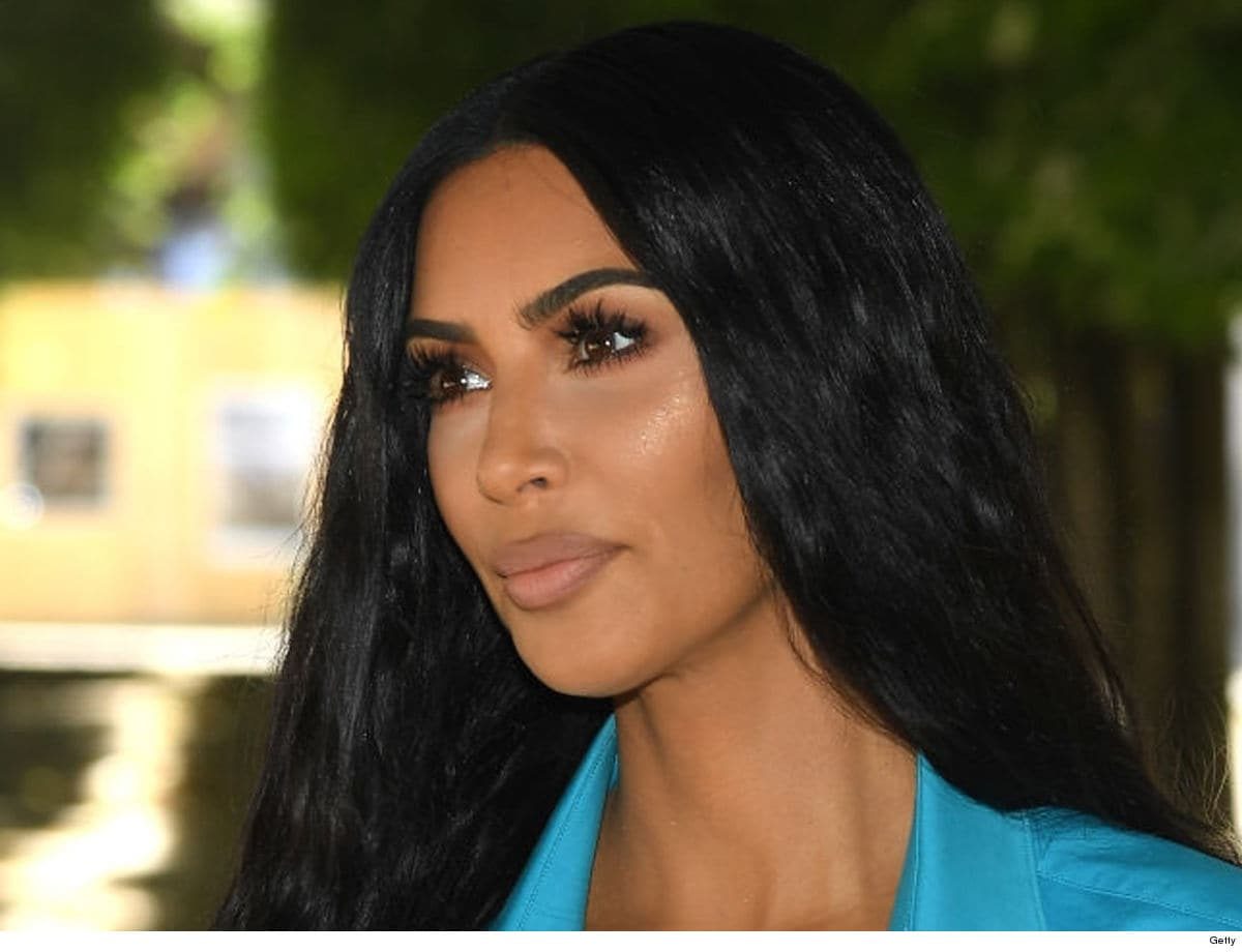 Click to enlarge kim kardashian