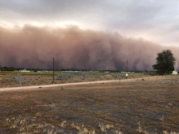 Click to enlarge Mildura dust storm