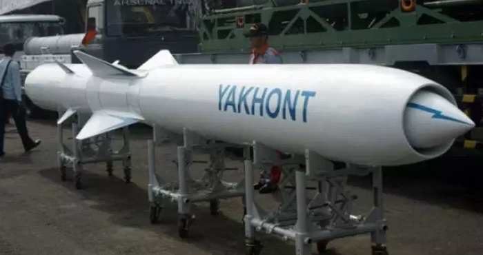 Click to enlarge YakhontMissile