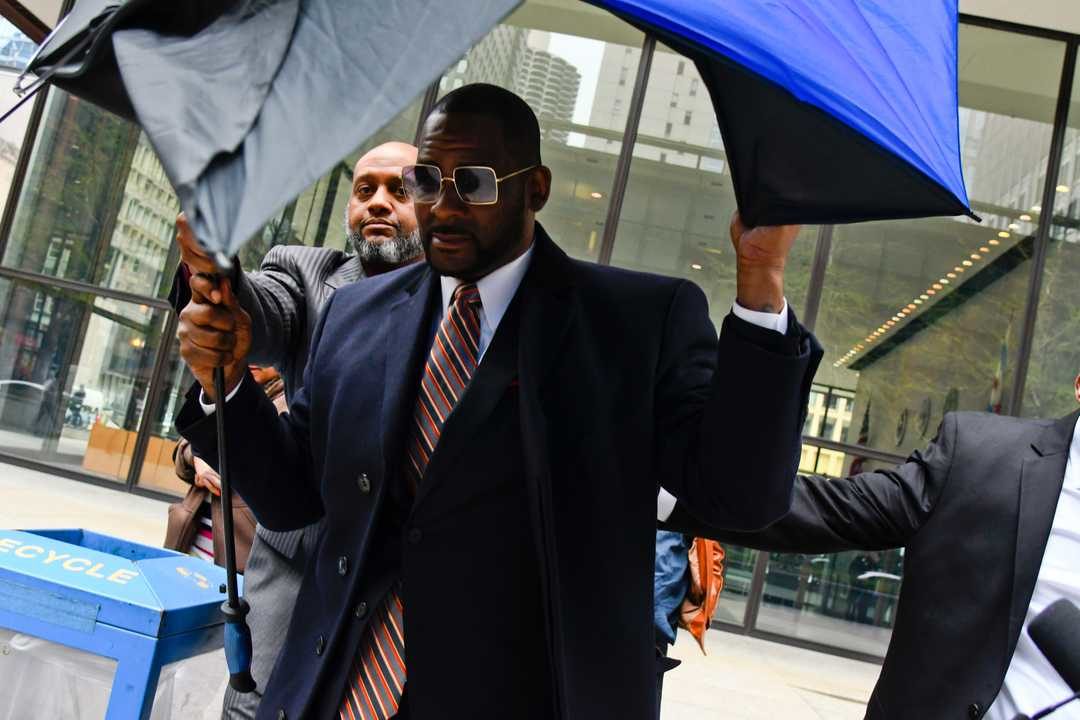 Click to enlarge R Kelly