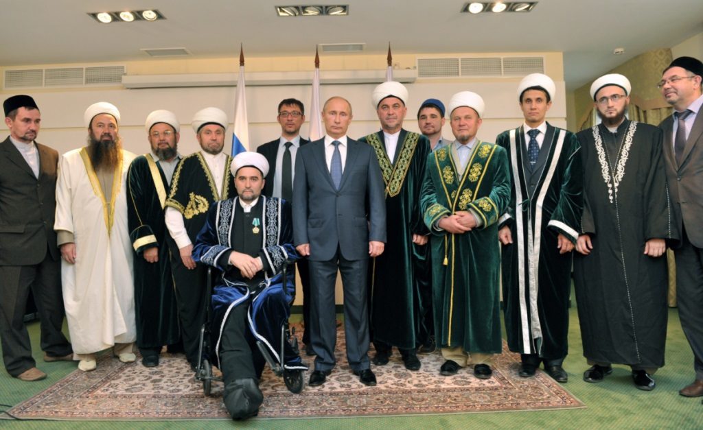 Click to enlarge putin with russian muslims