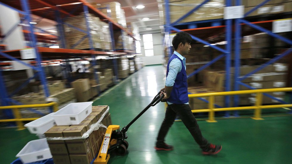 Click to enlarge warehouse China
