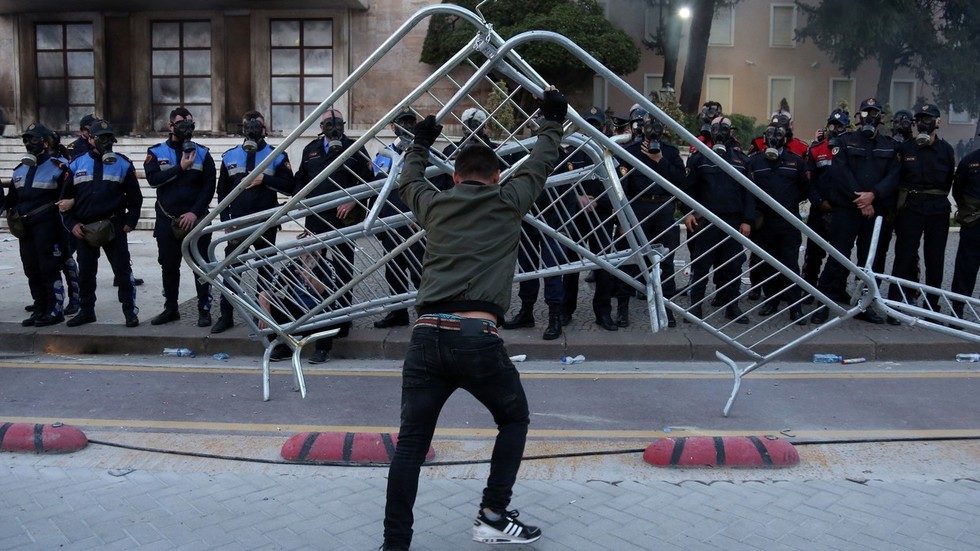 Click to enlarge albania protests