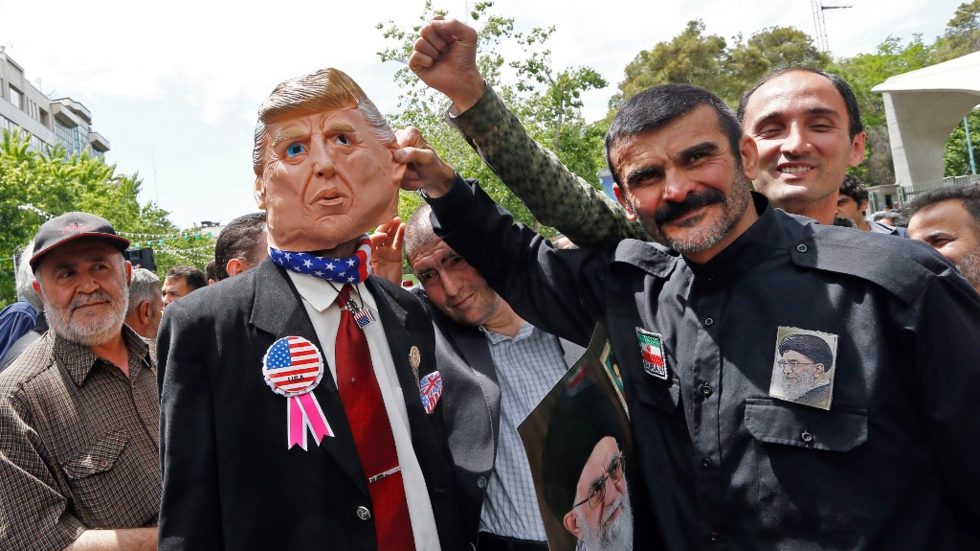 Click to enlarge iran trump protest