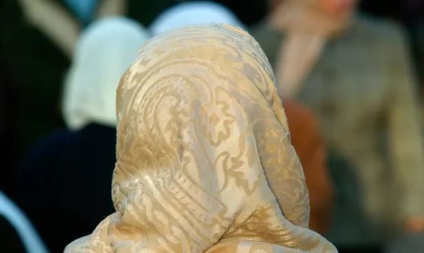 headscarf