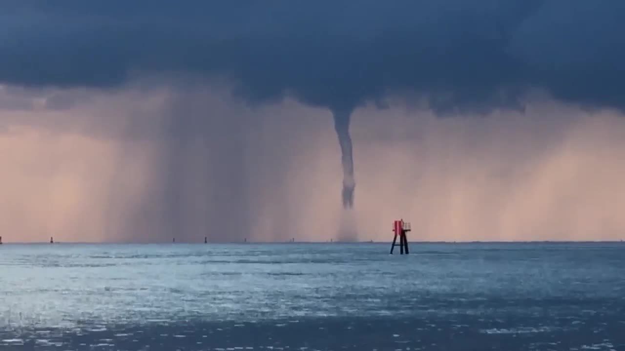 waterspout