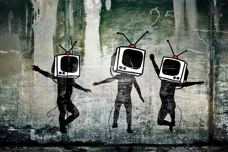 Click to enlarge disinformation peddlers