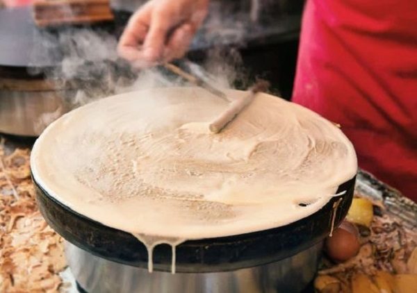 crepe making