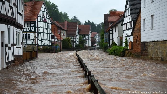 The river Losse burst its banks in Hesse