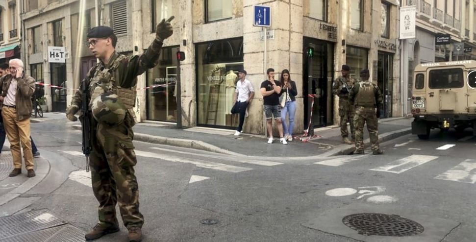 Lyon police