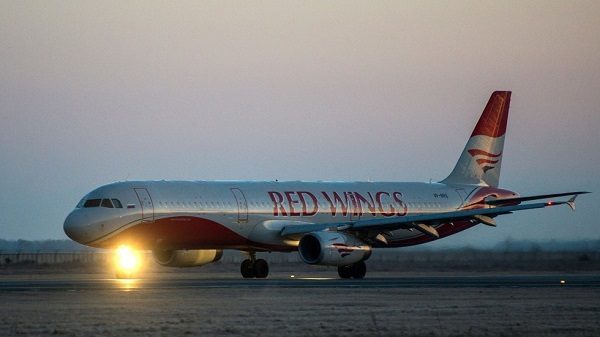 Click to enlarge Airplane