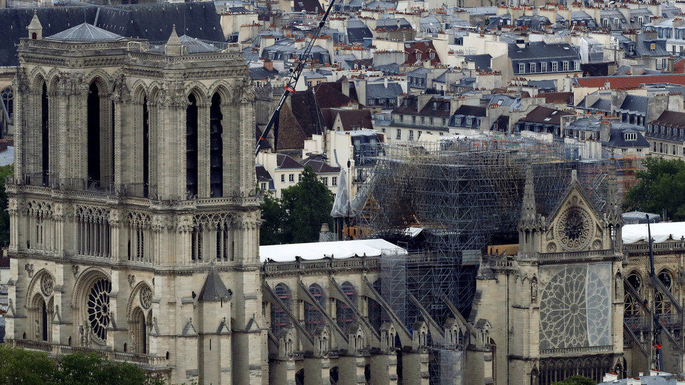 Click to enlarge Notre Dame cathedral