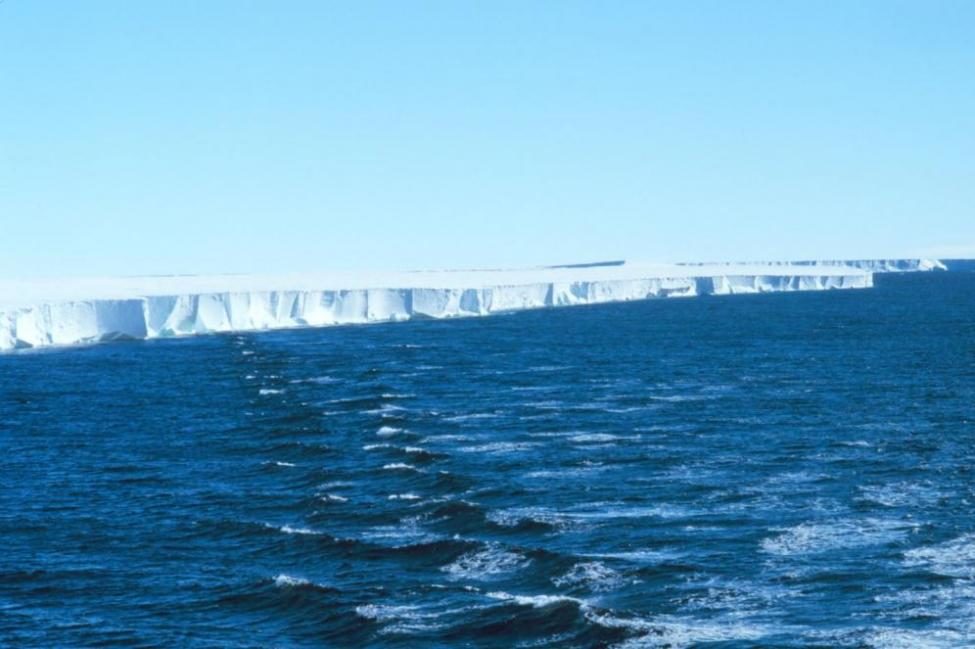 Click to enlarge Ross Ice Shelf