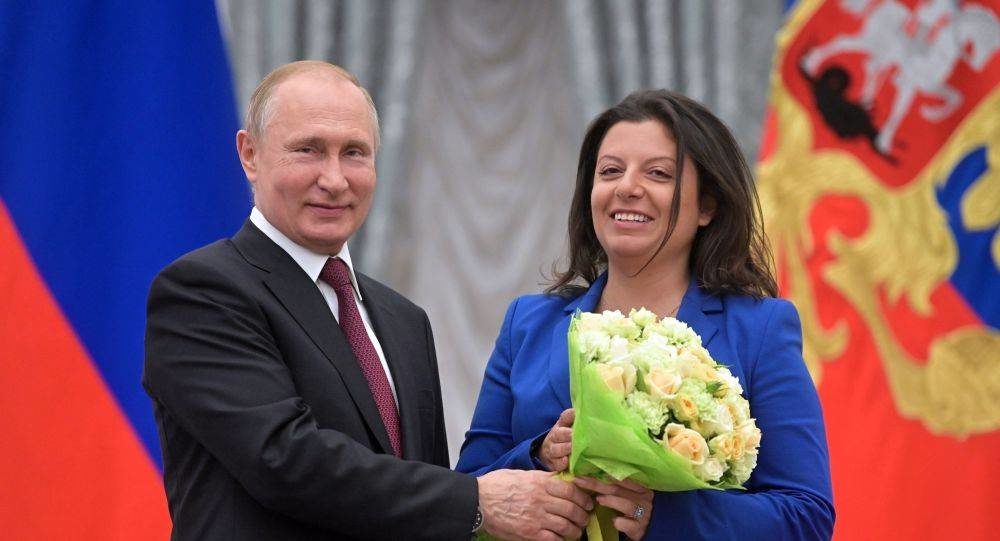 Putin Margarita Simonyan award