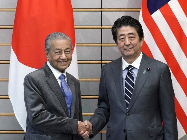 Mahathir Mohamad - Shinzo Abe