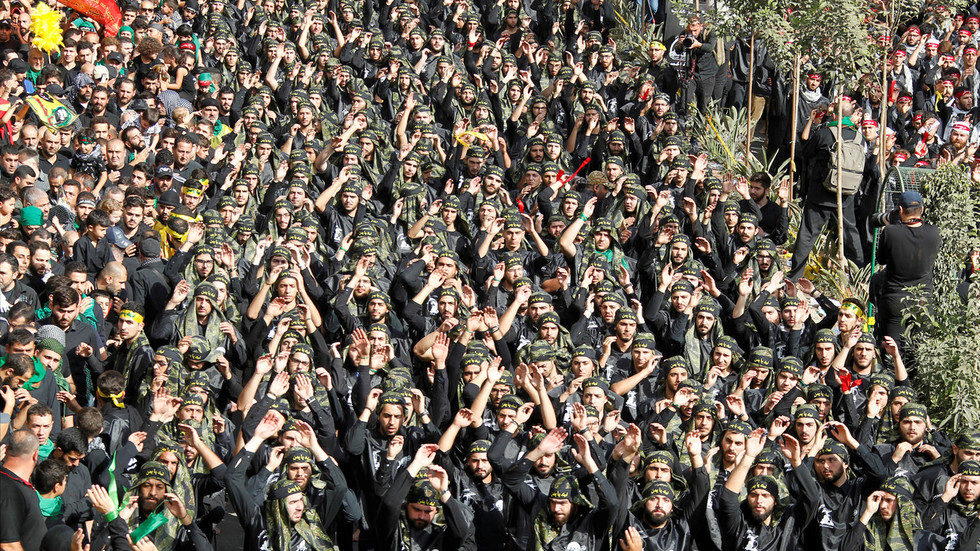 Lebanese Hezbollah supporters