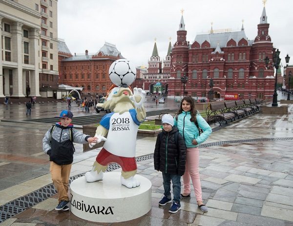 Click to enlarge Tourists