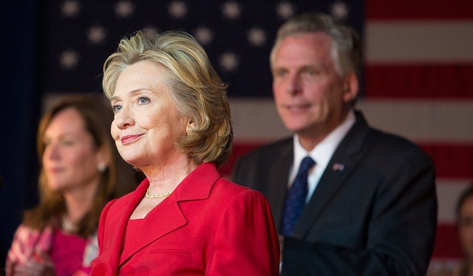 hillary clinton_Terry McAuliffe