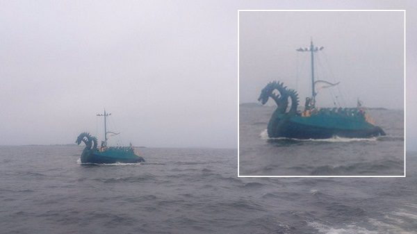Three headed serpent boat