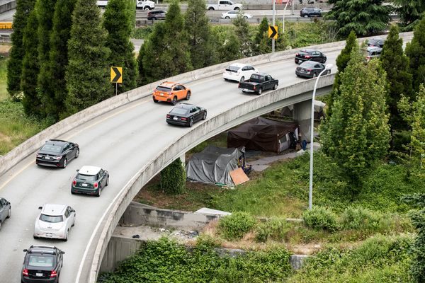 Tents encampment under Seattle freeway
