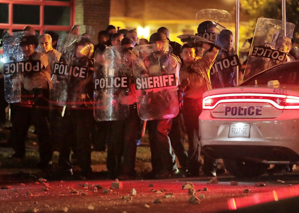Click to enlarge memphis shooting riot