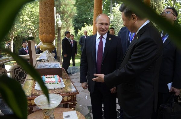 Click to enlarge Putin and Xi