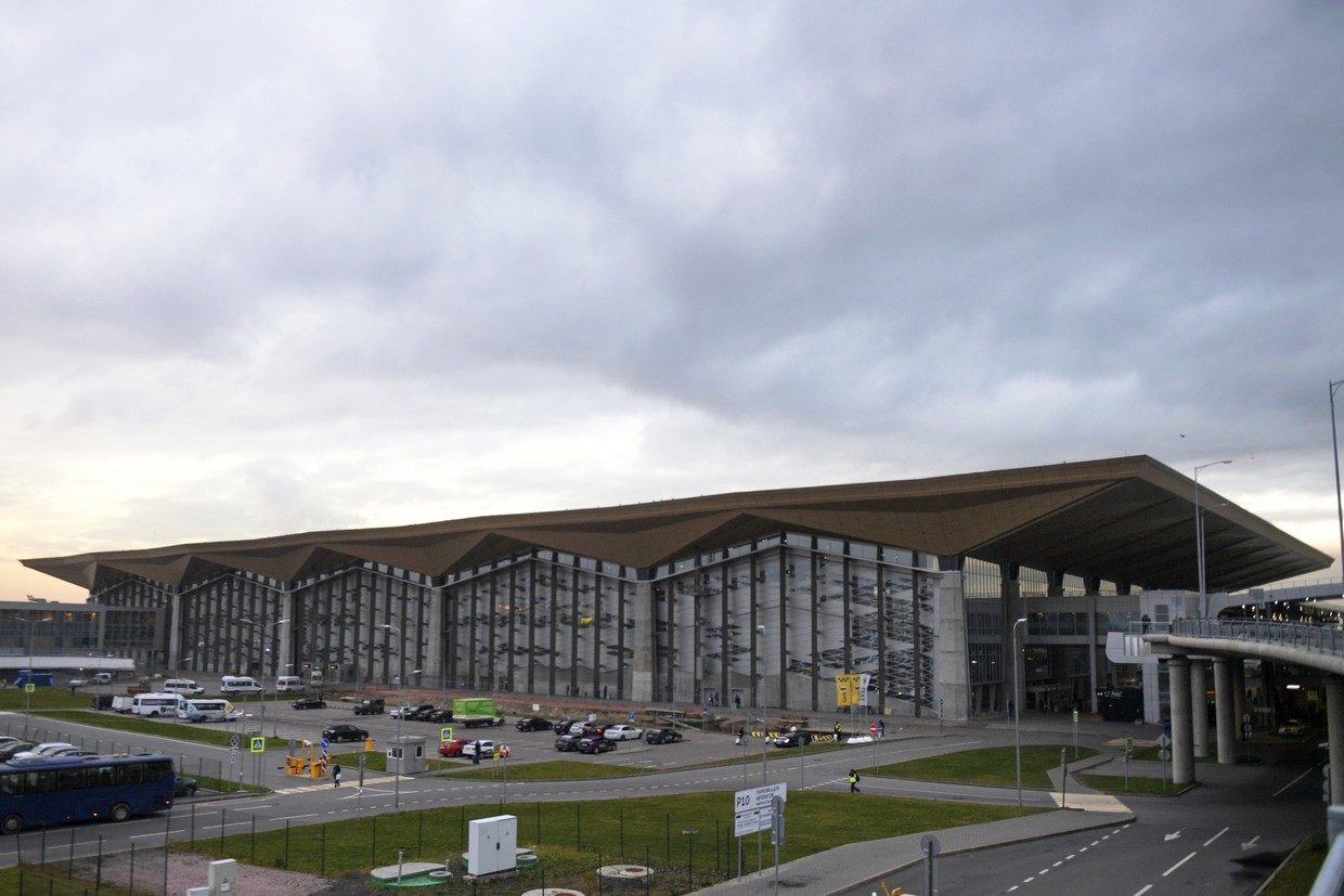 Click to enlarge The new passenger terminal of Pulkovo airport