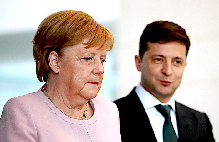 Click to enlarge Merkel/Zelensky