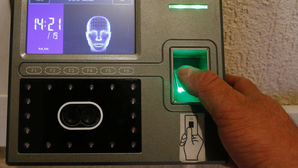 Click to enlarge biometric reader thumb facial recognition