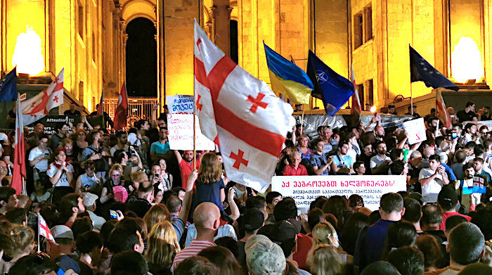 Click to enlarge Tbilisi rally