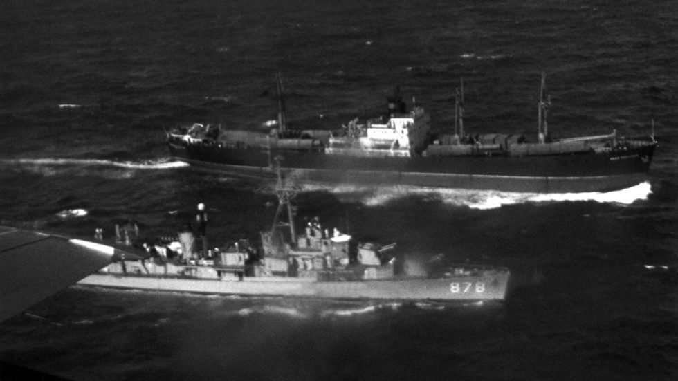 Click to enlarge Cuba Soviet ships