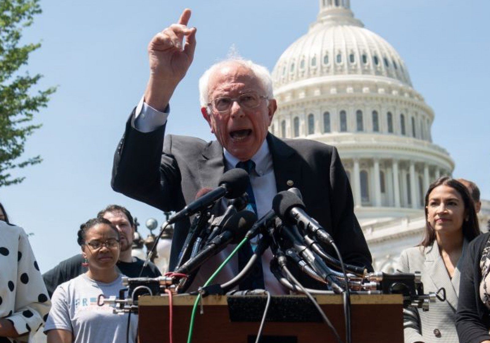 Click to enlarge bernie sanders ocasio cortez