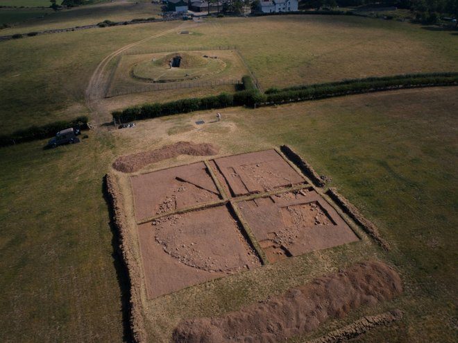 burial mound