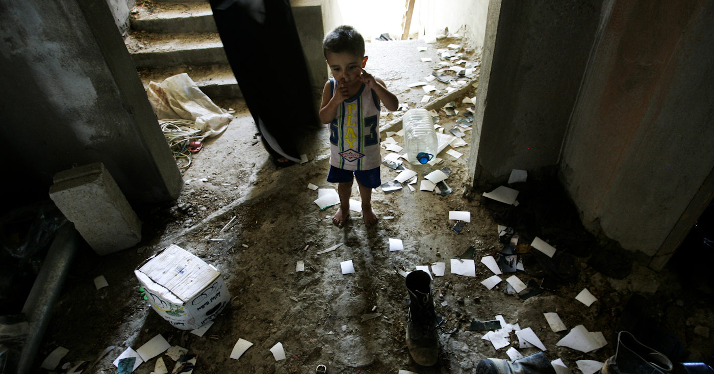 Click to enlarge Israel bombs Lebanon