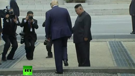 Click to enlarge trump DMZ kim
