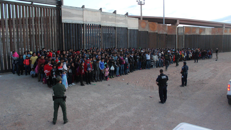 detained immigrants