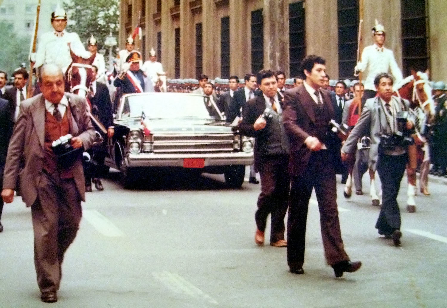 Click to enlarge pinochet parade