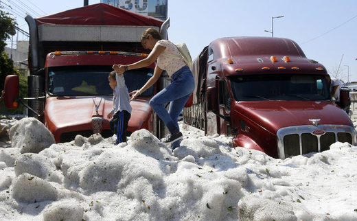 Click to enlarge hail Guadalajara