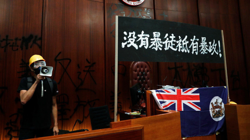Click to enlarge protests in Hong Kong