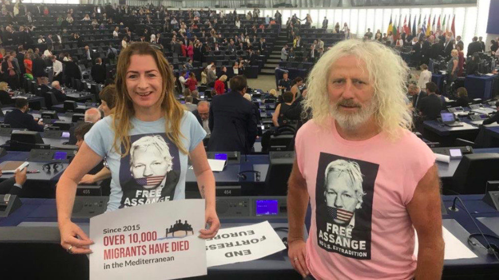 Irish MEP EU free assange
