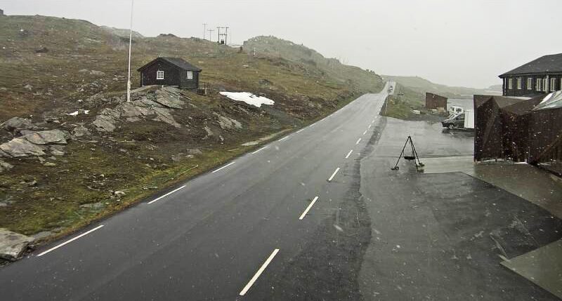 The mountain passes over Sognefjellet