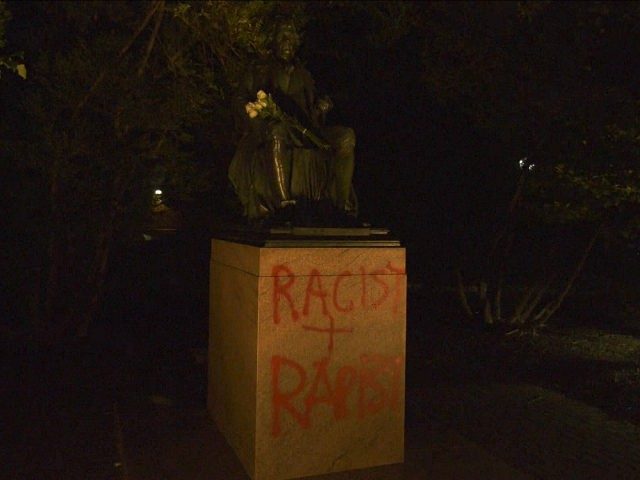 thomas jefferson statue vandalized