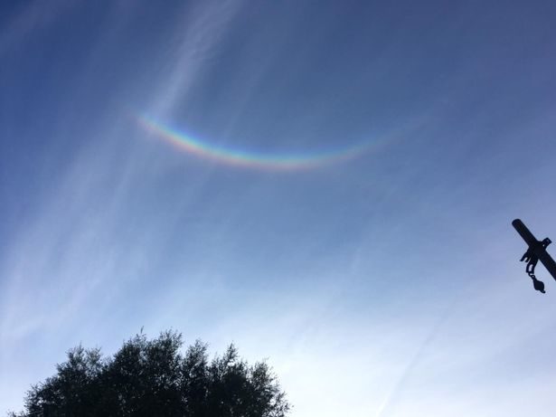 Circumzenithal arc over Wales