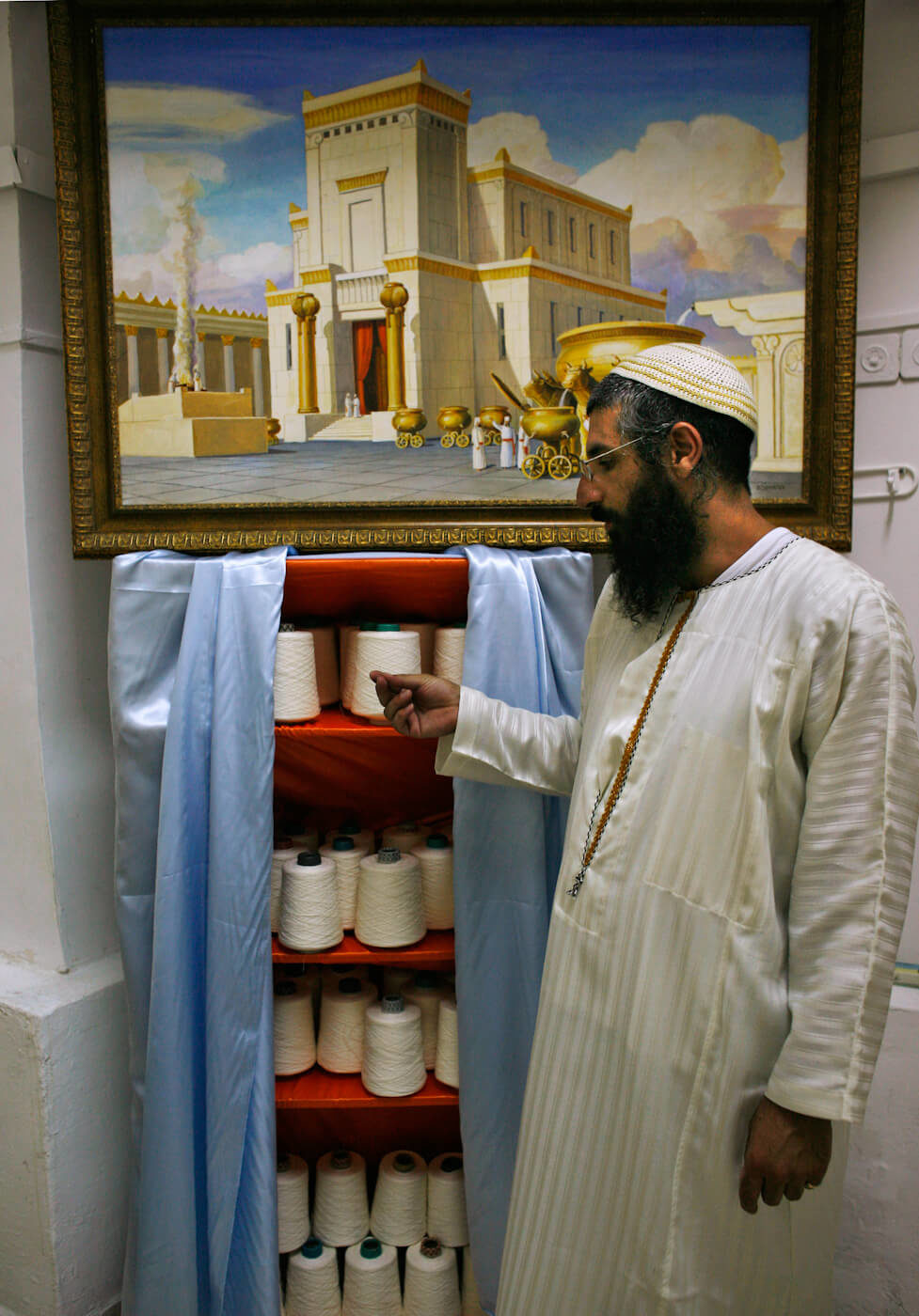 Click to enlarge third temple jerusalem garment makers