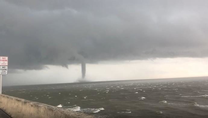 waterspout