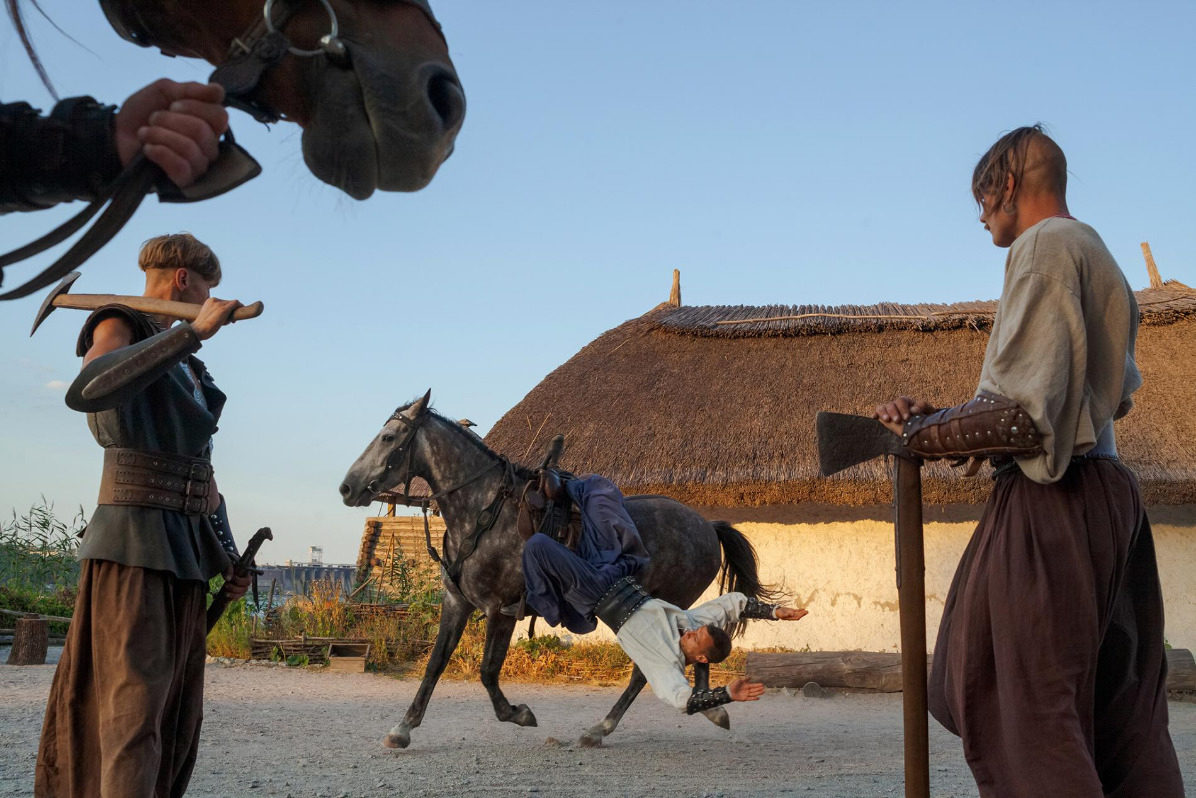 Click to enlarge Cossacks