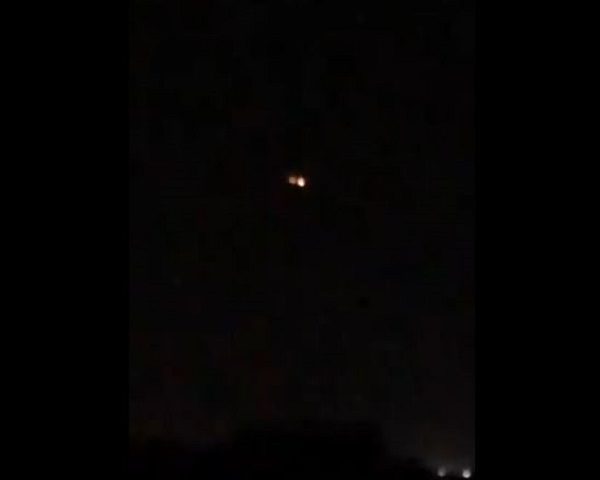 Strange lights over Tucson, AZ