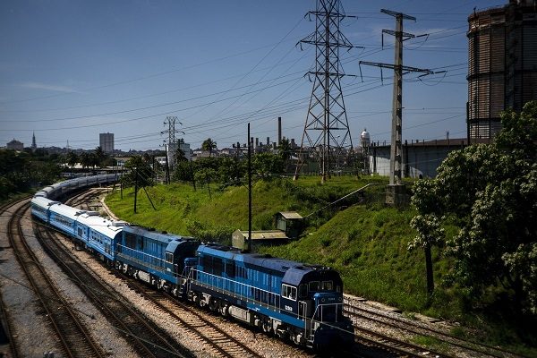 Cuba train