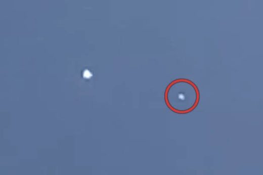 Click to enlarge snake ufo second light